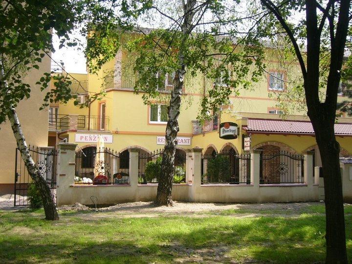 Trenčín 贾科莫旅馆酒店 外观 照片